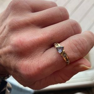 Real tanzanite and diamond ring